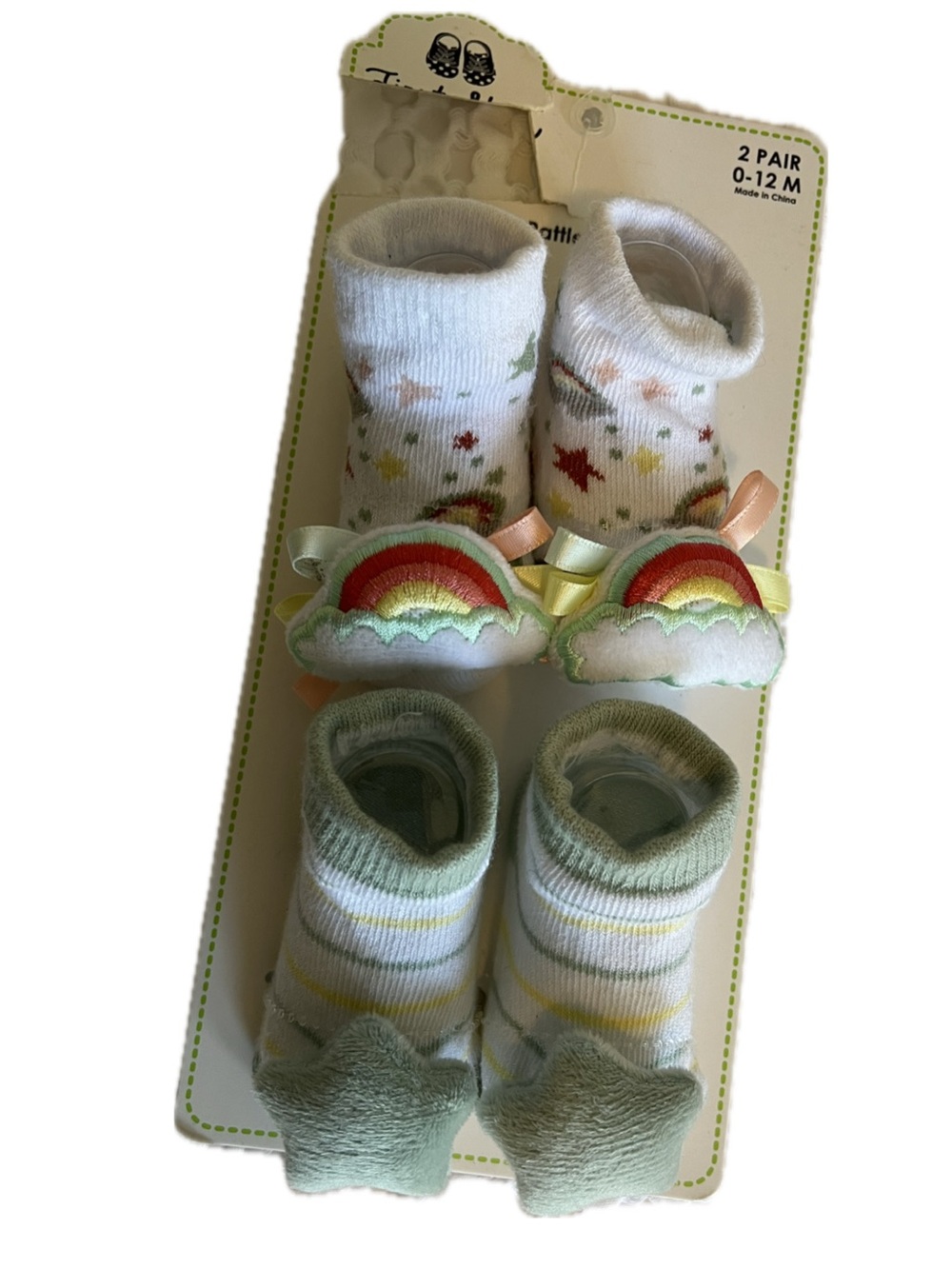 Star & Rainbow 2 Pair Rattle Socks Set for Baby NWT Size 0-12 Months